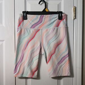 Athleta multicolor spiral design biker shorts  Sz S EUC